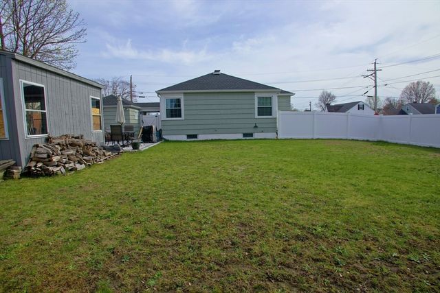 108 Caswell Street, New Bedford, MA 02745