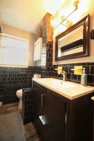 108 Caswell Street, New Bedford, MA 02745