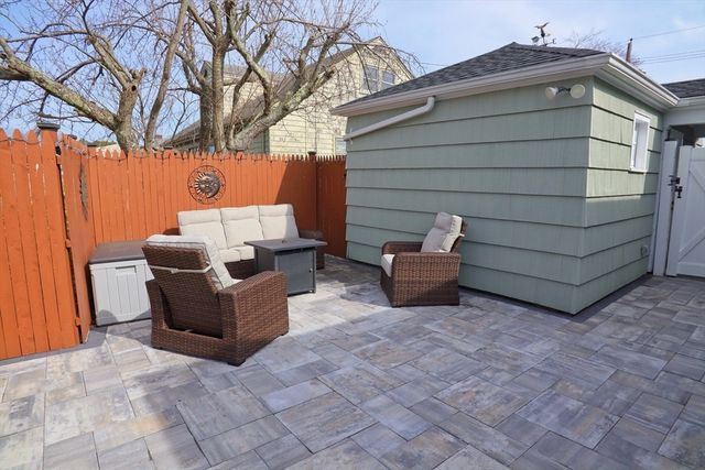 108 Caswell Street, New Bedford, MA 02745