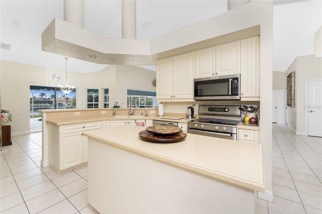 2801 RYAN BOULEVARD, Punta Gorda, FL 33950