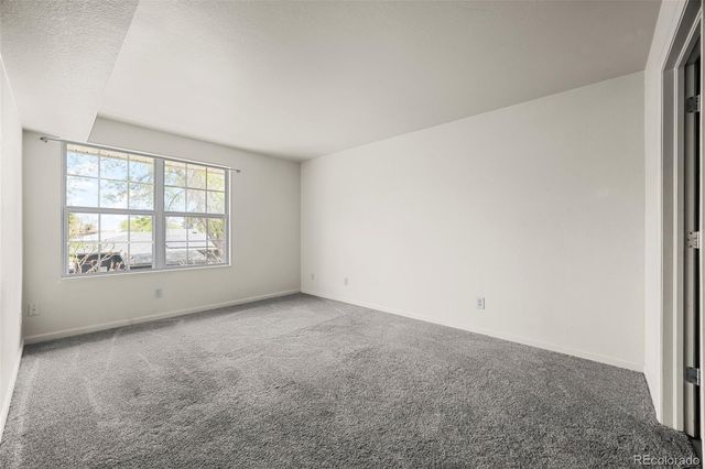 2856 17th Avenue 207, Greeley, CO 80631