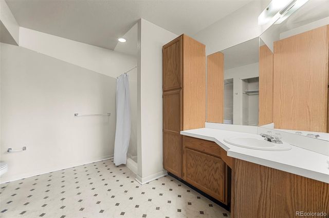 2856 17th Avenue 207, Greeley, CO 80631