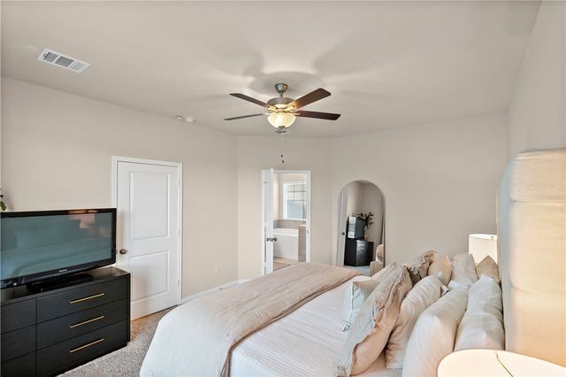 1310 Kingsgate Drive, Bryan, TX 77807