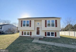 8006 BLOSSOM WOOD CT, Fredericksburg, VA 22407