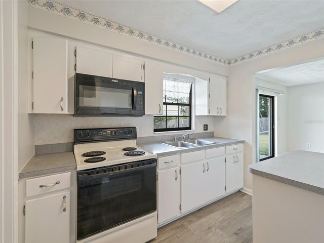 11495 SE 121ST LANE ROAD, Belleview, FL 34420