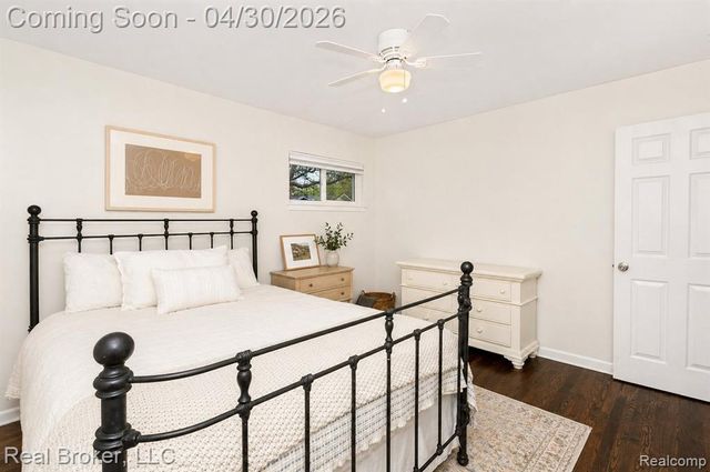 8410 Northfield Boulevard, Oak Park, MI 48237