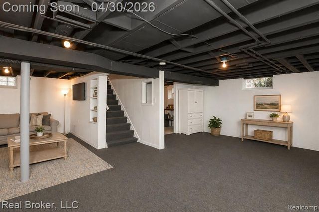 8410 Northfield Boulevard, Oak Park, MI 48237