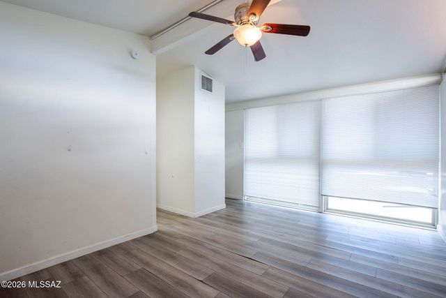 5610 E 20th Street, Tucson, AZ 85711