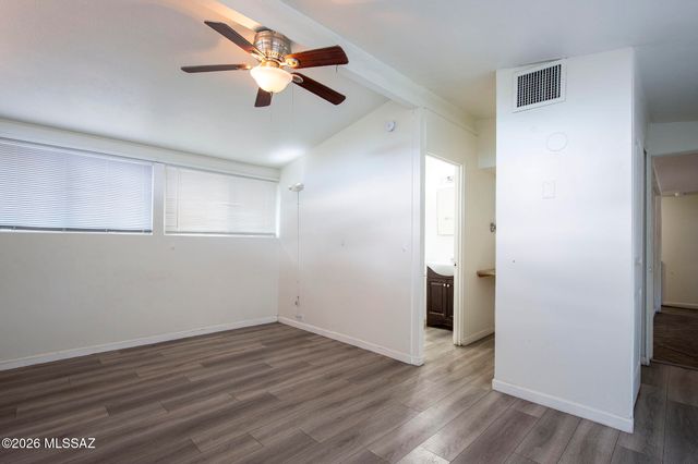 5610 E 20th Street, Tucson, AZ 85711