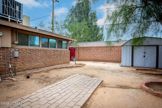 5610 E 20th Street, Tucson, AZ 85711