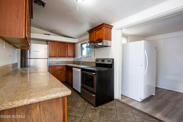 5610 E 20th Street, Tucson, AZ 85711