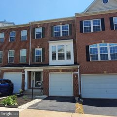 11451 FOGARTY CT, Fairfax, VA 22030