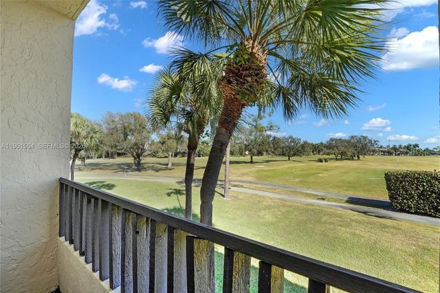 7460 La Paz Blvd 202, Boca Raton, FL 33433