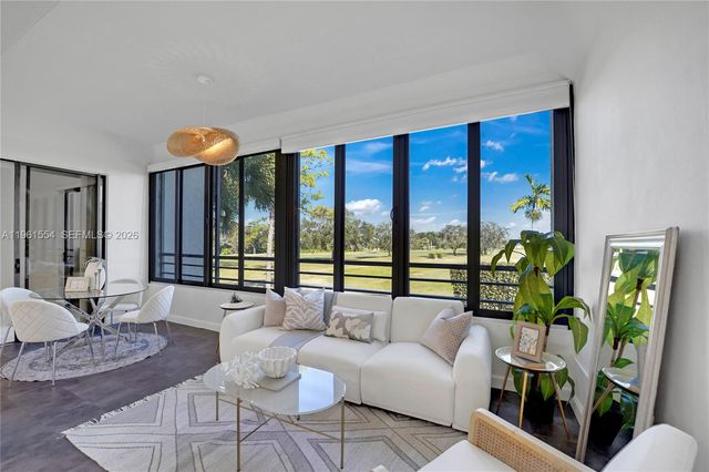 7460 La Paz Blvd 202, Boca Raton, FL 33433