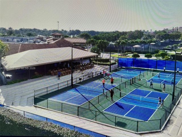 7460 La Paz Blvd 202, Boca Raton, FL 33433