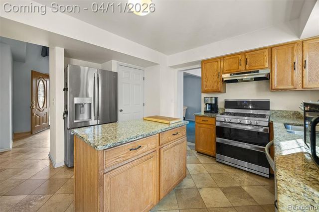 3354 Turnberry Lane, Ann Arbor, MI 48108