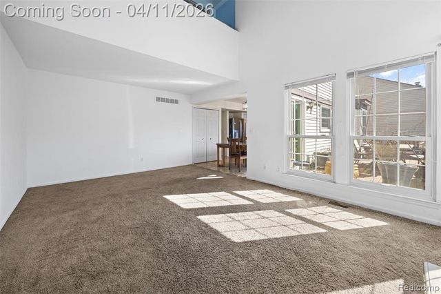 3354 Turnberry Lane, Ann Arbor, MI 48108