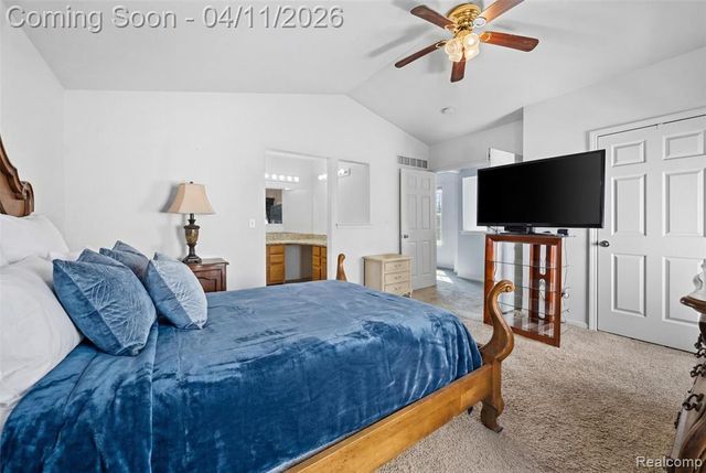 3354 Turnberry Lane, Ann Arbor, MI 48108