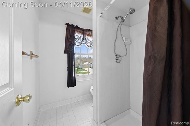 3354 Turnberry Lane, Ann Arbor, MI 48108