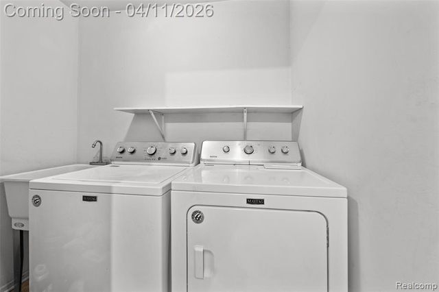 3354 Turnberry Lane, Ann Arbor, MI 48108