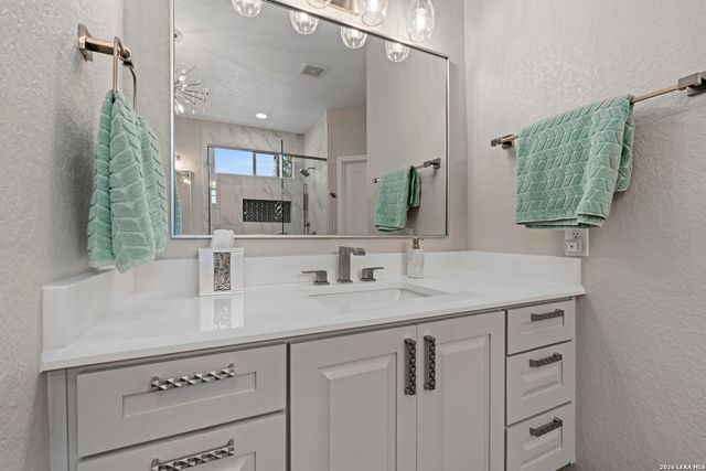 2003 Laivita Mist, San Antonio, TX 78251