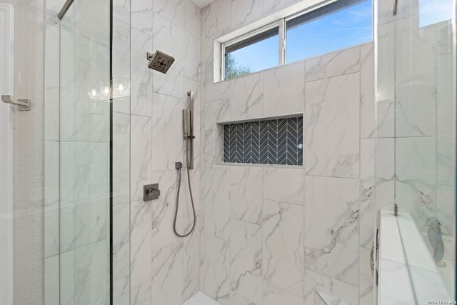 2003 Laivita Mist, San Antonio, TX 78251