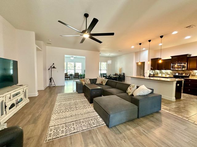 5930 Wind Trace Road, Crestview, FL 32536