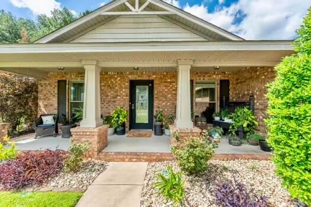 5930 Wind Trace Road, Crestview, FL 32536