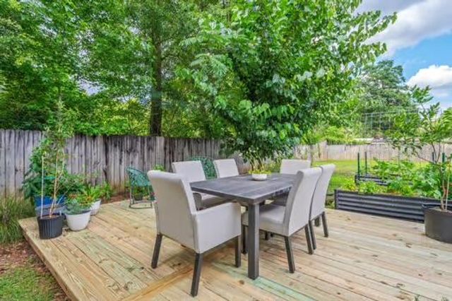 5930 Wind Trace Road, Crestview, FL 32536