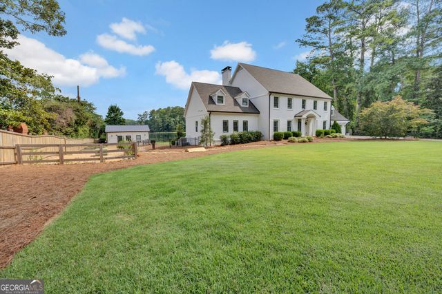 2880 Emerald Drive, Jonesboro, GA 30236