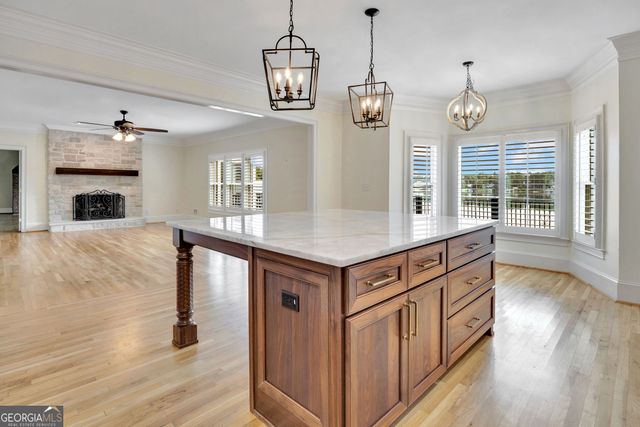 2880 Emerald Drive, Jonesboro, GA 30236