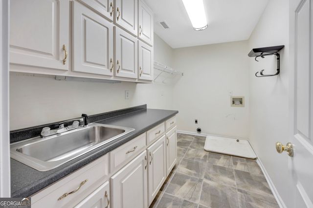 2880 Emerald Drive, Jonesboro, GA 30236