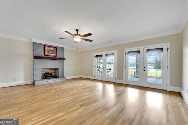 2880 Emerald Drive, Jonesboro, GA 30236
