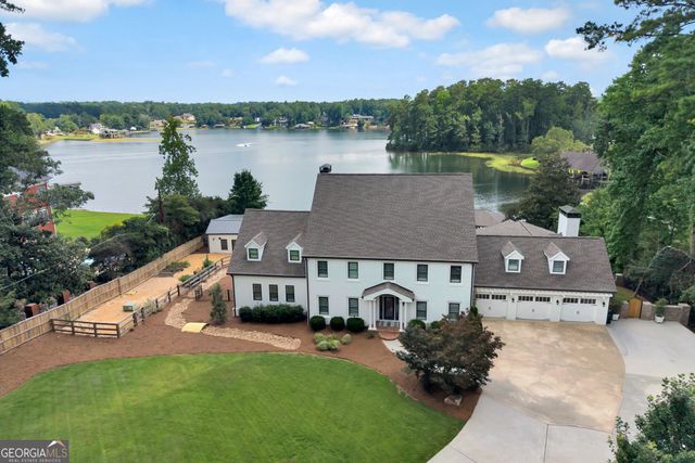 2880 Emerald Drive, Jonesboro, GA 30236