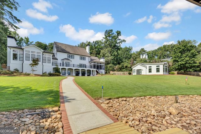 2880 Emerald Drive, Jonesboro, GA 30236