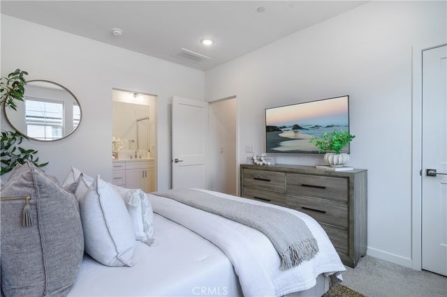 125 Lugo Lane, Mission Viejo, CA 92692