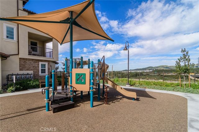 125 Lugo Lane, Mission Viejo, CA 92692