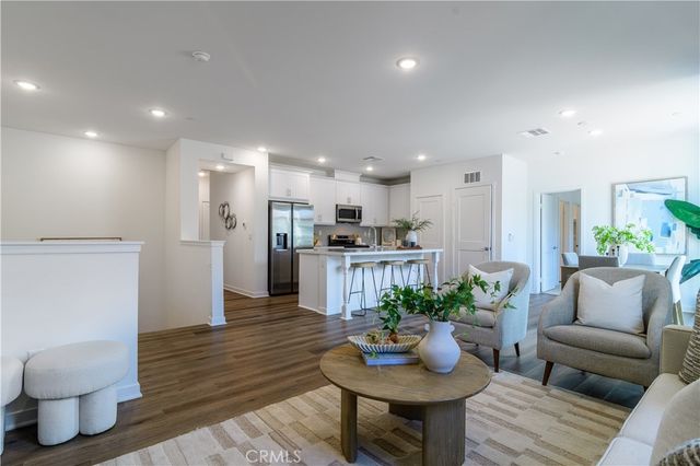 125 Lugo Lane, Mission Viejo, CA 92692