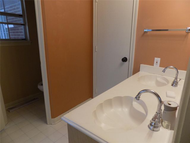 22623 River Birch Drive, Tomball, TX 77375