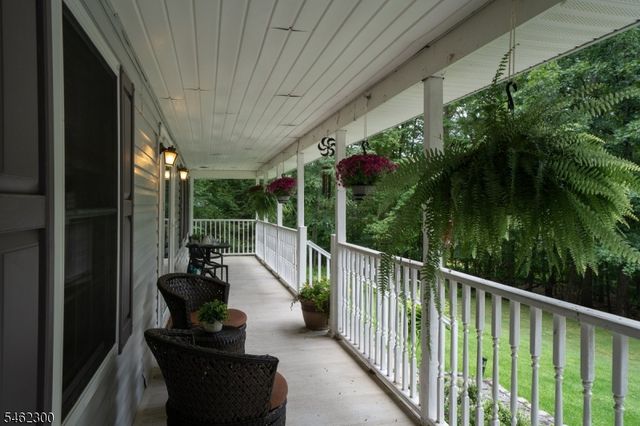 28 Alpine Dr, Denville Twp., NJ 07834