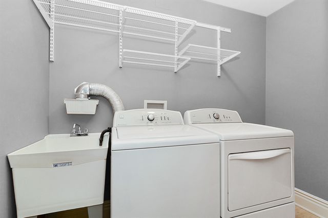 211 E Ohio Street 2907, Chicago, IL 60611