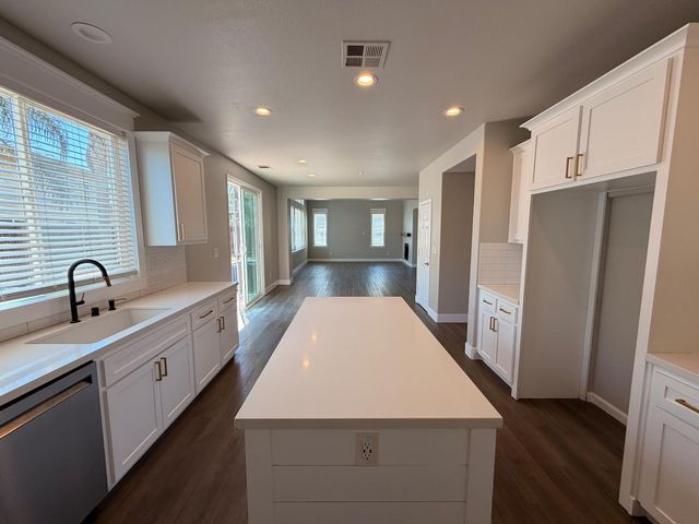 524 Mendota St, Brentwood, CA 94513
