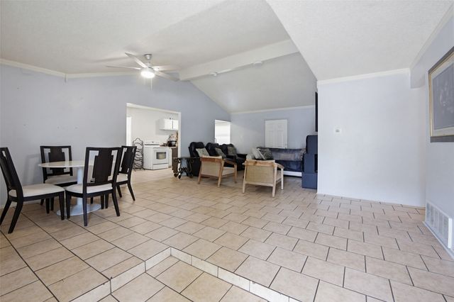 1330 Willowbrook Street, Lancaster, TX 75134