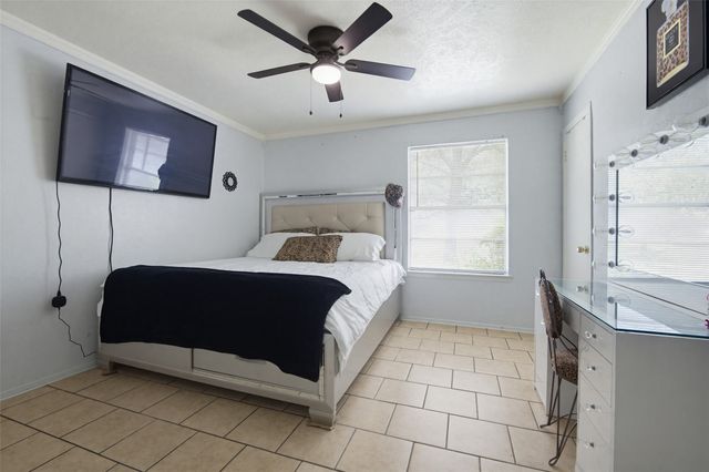 1330 Willowbrook Street, Lancaster, TX 75134
