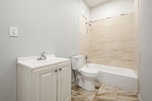 1330 Willowbrook Street, Lancaster, TX 75134