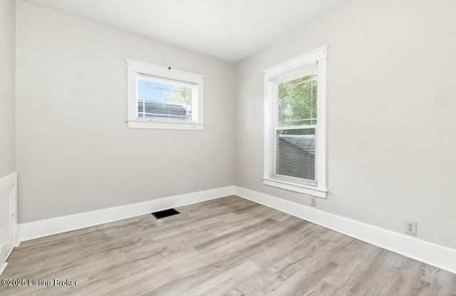 1205 W Ashland Ave, Louisville, KY 40215