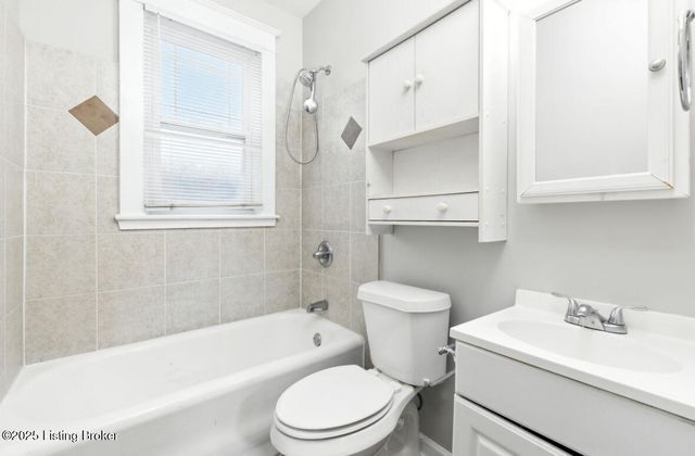 1205 W Ashland Ave, Louisville, KY 40215