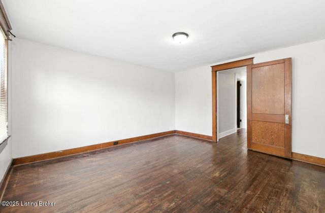 1205 W Ashland Ave, Louisville, KY 40215