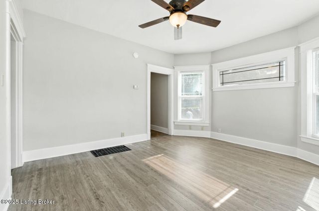 1205 W Ashland Ave, Louisville, KY 40215