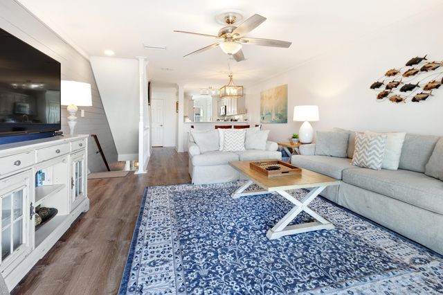 187 Durango Road, Destin, FL 32541